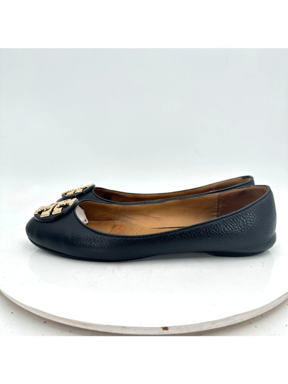 Tory Burch Claire Women Size 7 Black Leather Gold Logo Ballerina Flat Shoes - Picture 2 of 10